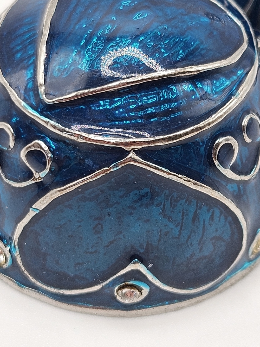 VINTAGE Blue Enamel Rhinestone Heart Silver Tone Egg Shaped Hinged Trinket Box - Picture 7 of 7